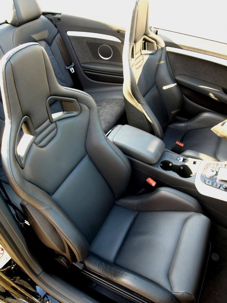 Интерьер Audi S5 Cabriolet Supercharged by MTM 2009 года  (фото 11 из 13)